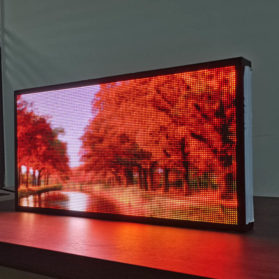 Loja que anuncia sinais do diodo emissor de luz Digital de P4RGB, quadro de avisos conduzido exterior programável de WIFI