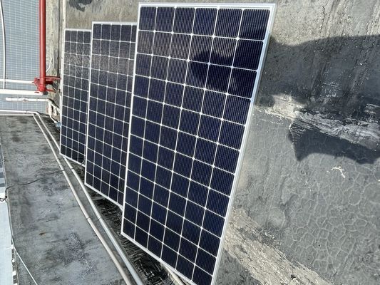 Exposição de diodo emissor de luz P5.9 exterior PSE com a bateria recarregável de painel solar